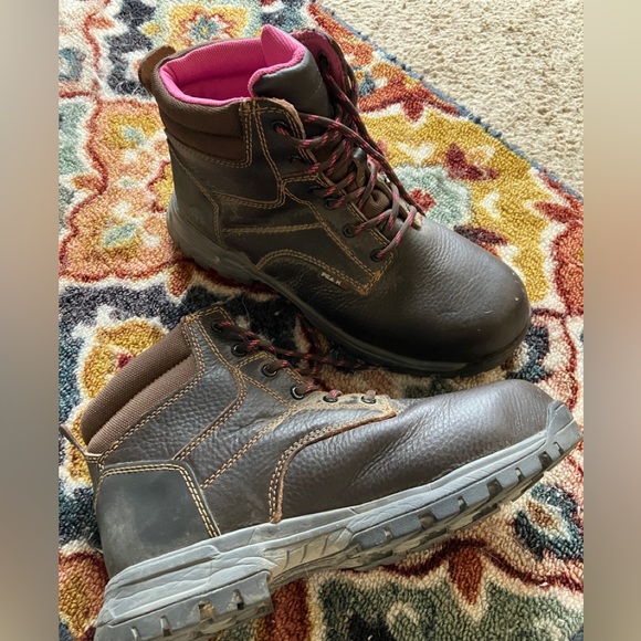 Wolverine Composite Toe Hiking Boots - Picture 10 of 10